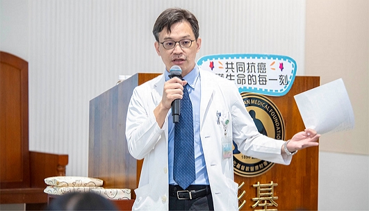 【新聞報導】颱風天開刀，他重生了！彰基「精準三環」揪芝麻大肺癌